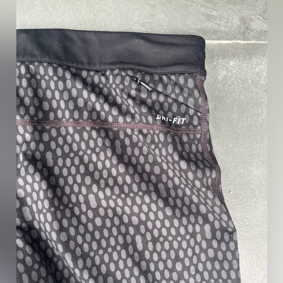 Nike Dri-Fit Running Leggings - Picture 4 of 4